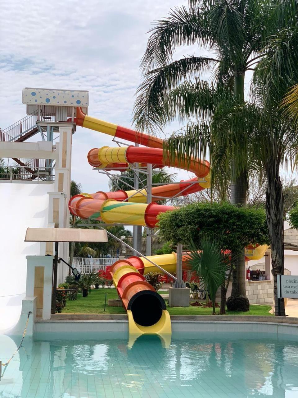 L'Acqua Diroma - Suites Confortaveis - Diversao Garantida - Piscina De Ondas Exclusiva 카우다스노바스 외부 사진